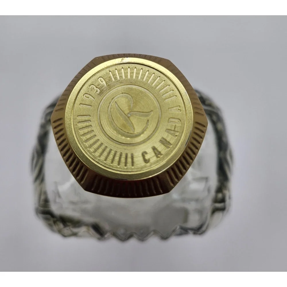 Crown Royal Fine De‎ Luxe Empty 1.75L Glass Bottle with Gold Cap Bar Decor DIY